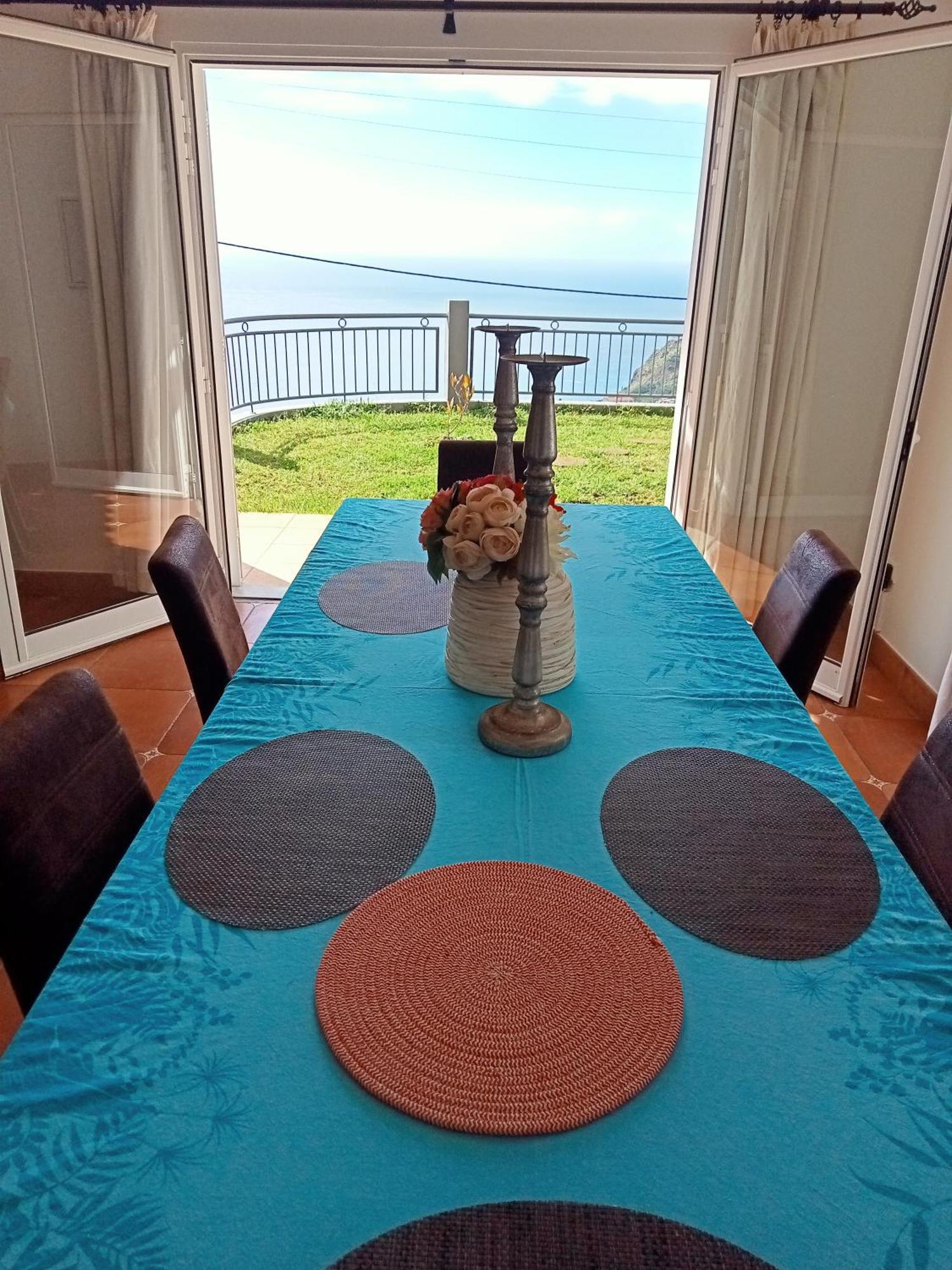 The Artist House Hotell Arco da Calheta  Rum bild